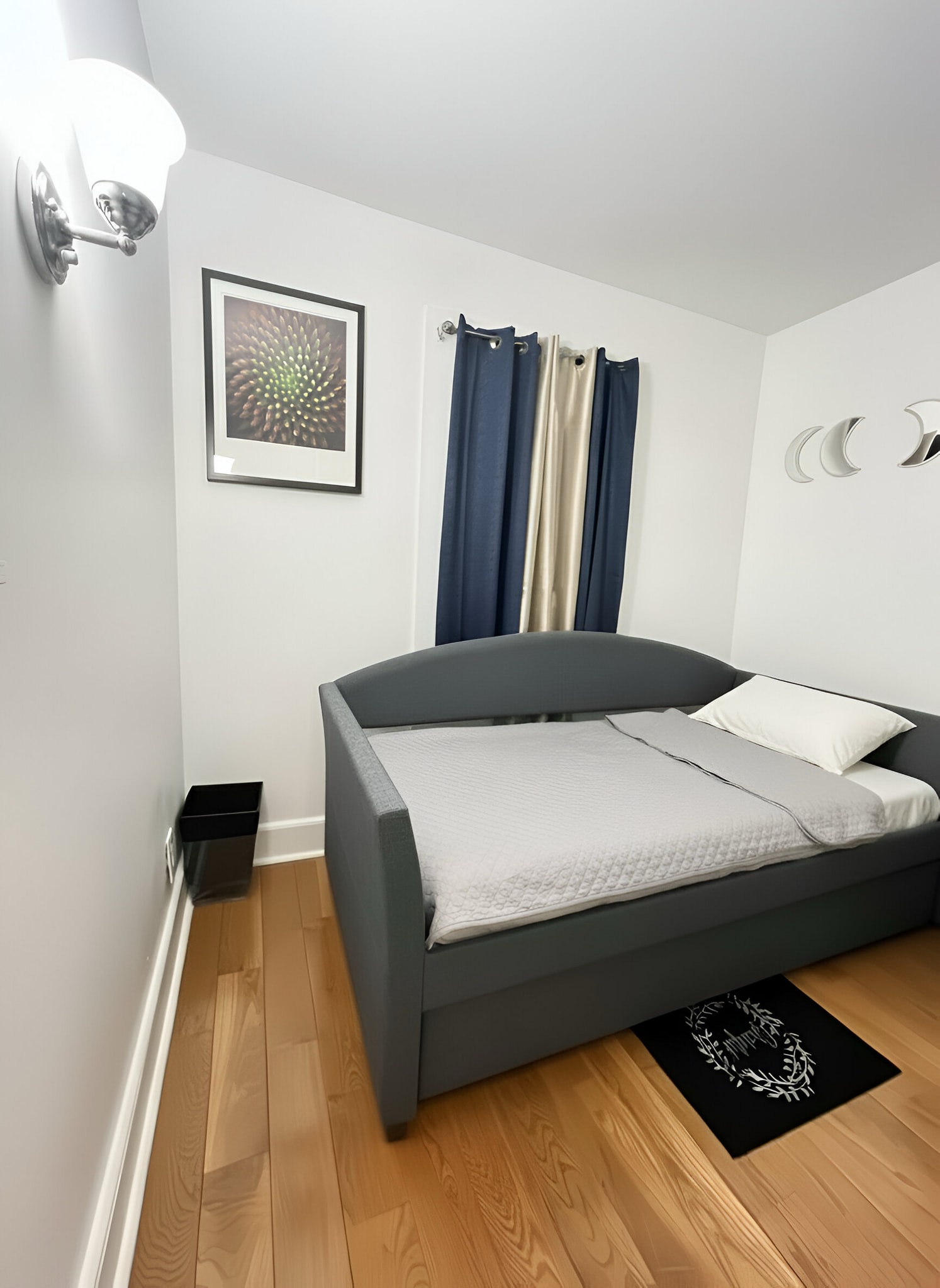 Room 3 - 61 Lamson St