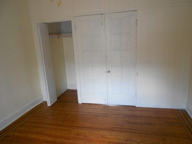 Building Photo - 3209 Guilford Ave