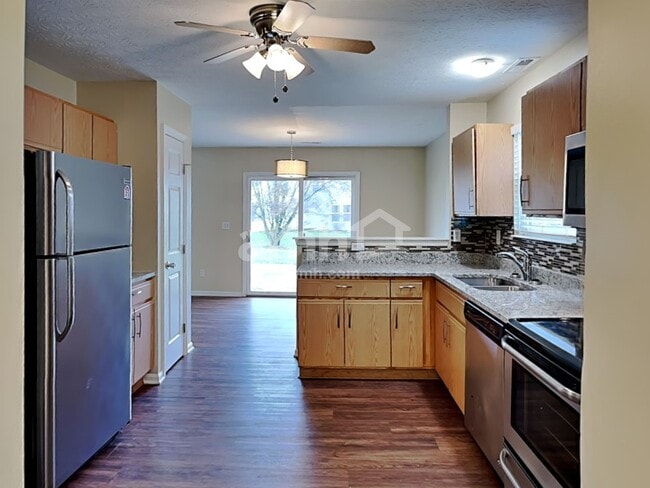 Building Photo - 2571 Allegro Ln