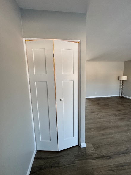 Building Photo - 1490 Highland Blvd