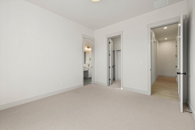 Building Photo - Brand New Home in The Estates of Dry Creek Ranch