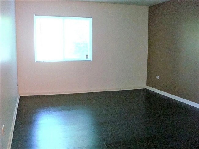 Building Photo - 2252 N Baldwin Way