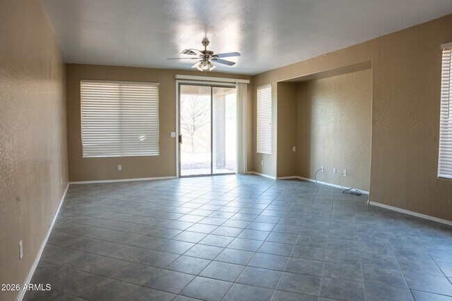 Building Photo - 3381 Thoreau Ln