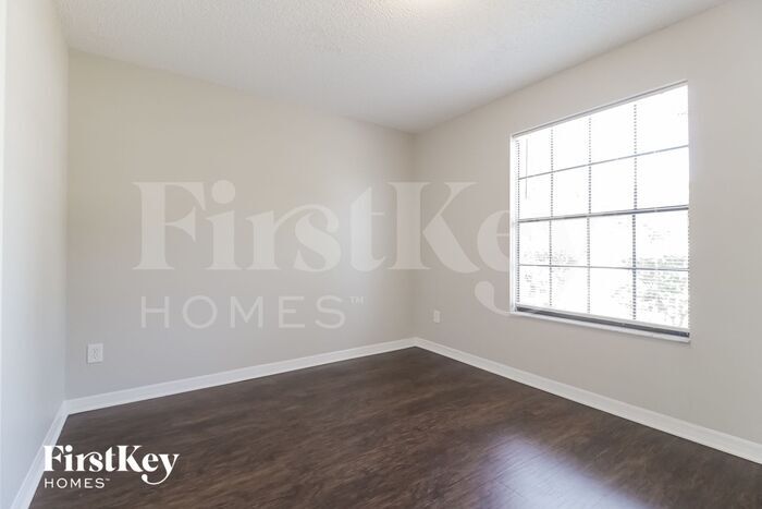 Building Photo - 5418 Britan Dr