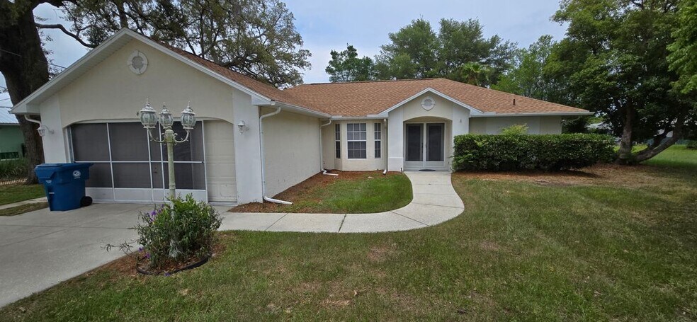 Building Photo - 4322 Dewberry St