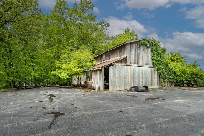 Building Photo - 2731 Christy Ave