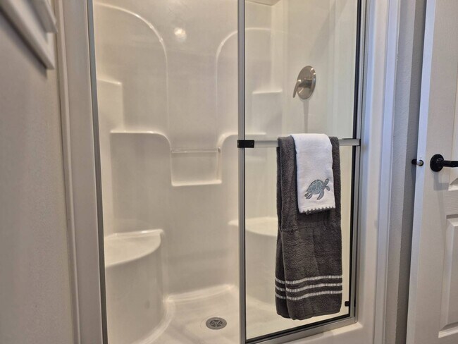 Building Photo - 200 S Banana River Dr