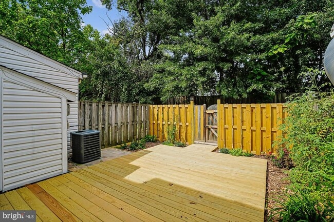 Building Photo - 3793 Port Hope Point