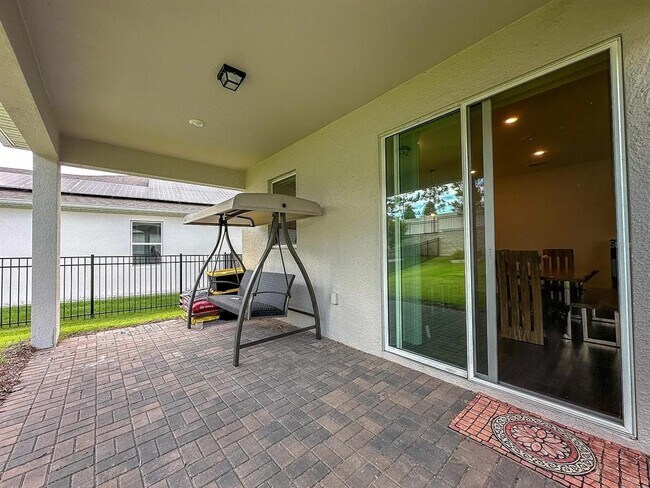 Building Photo - 4608 Gliding Wave St