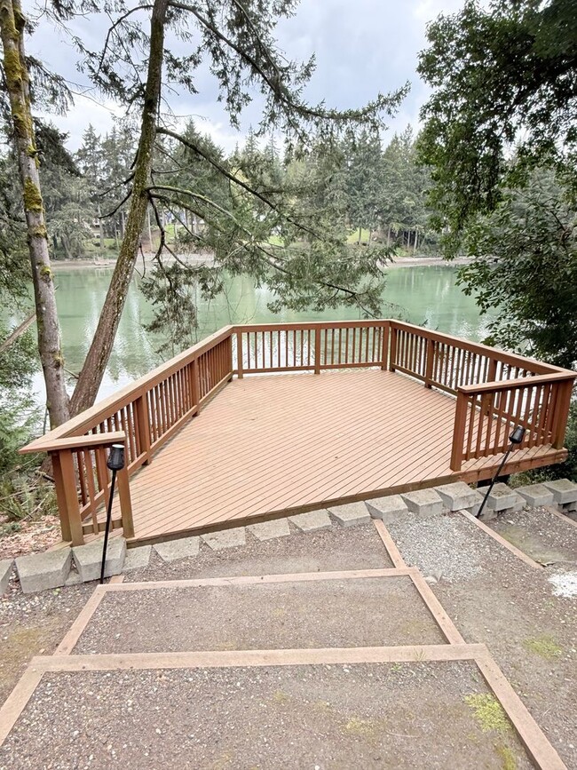 Building Photo - Waterfront living in Rocky Point.