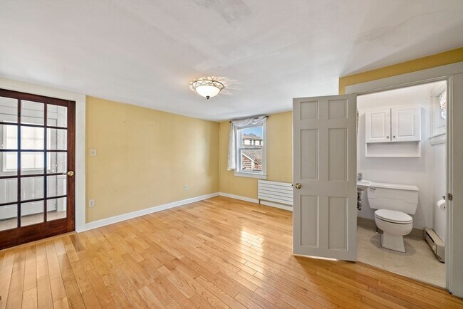 Building Photo - 14 Morse Ct