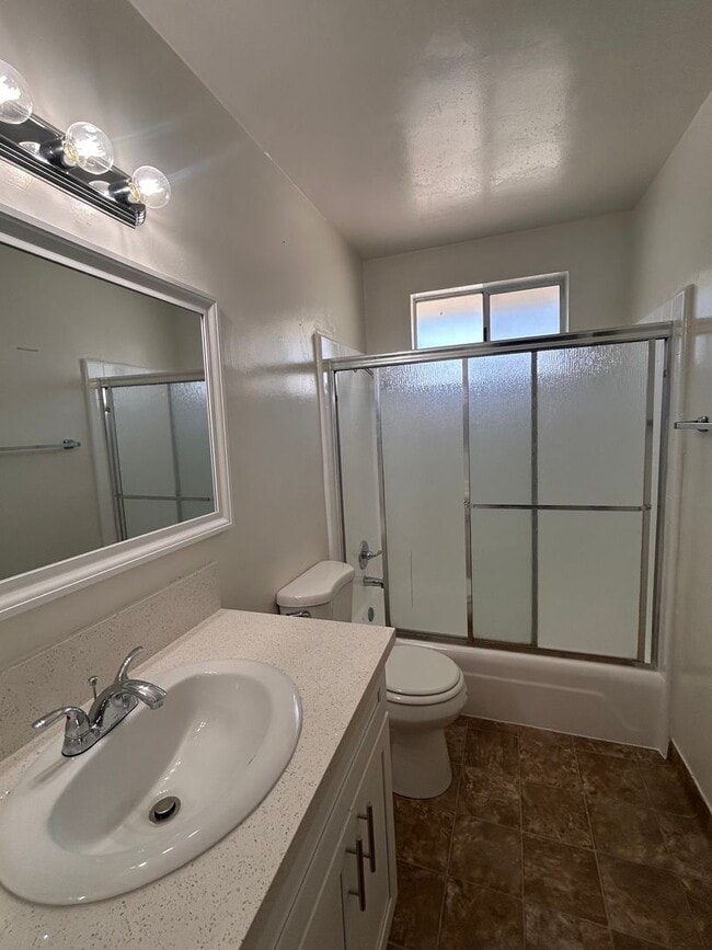 Building Photo - 4113