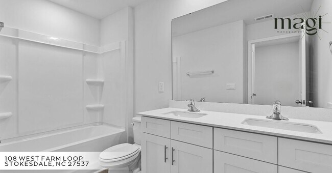 Building Photo - 108 W Farm Lp