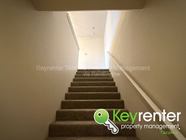 Building Photo - 2155 Bobs Hollow Ln