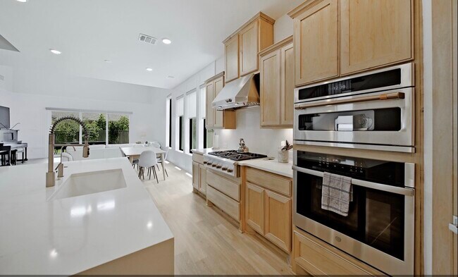 Building Photo - 6 Gentle Branch Pl