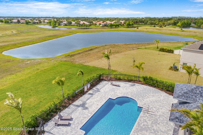 Building Photo - 3520 Rixford Way