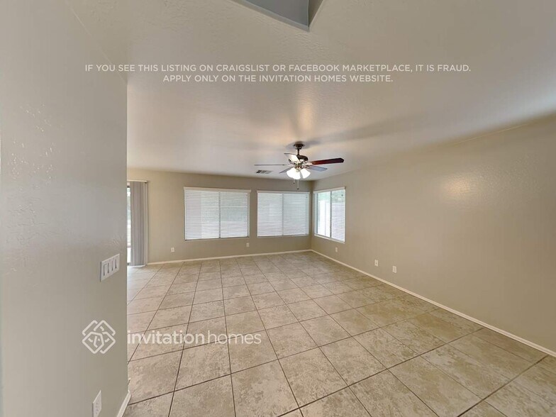 Building Photo - 27424 N 63rd Dr