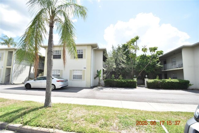 Primary Photo - 302 Danube Ave
