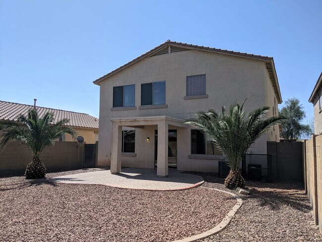 Building Photo - 4 Bedroom Home in Trailside Point/Bridle C...