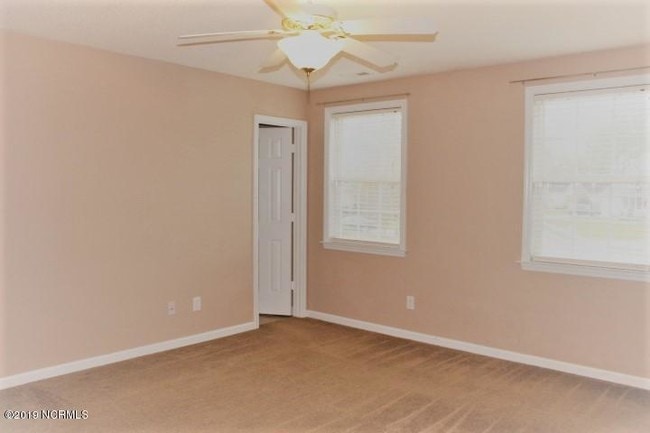 Building Photo - 110 Dunhill Ct