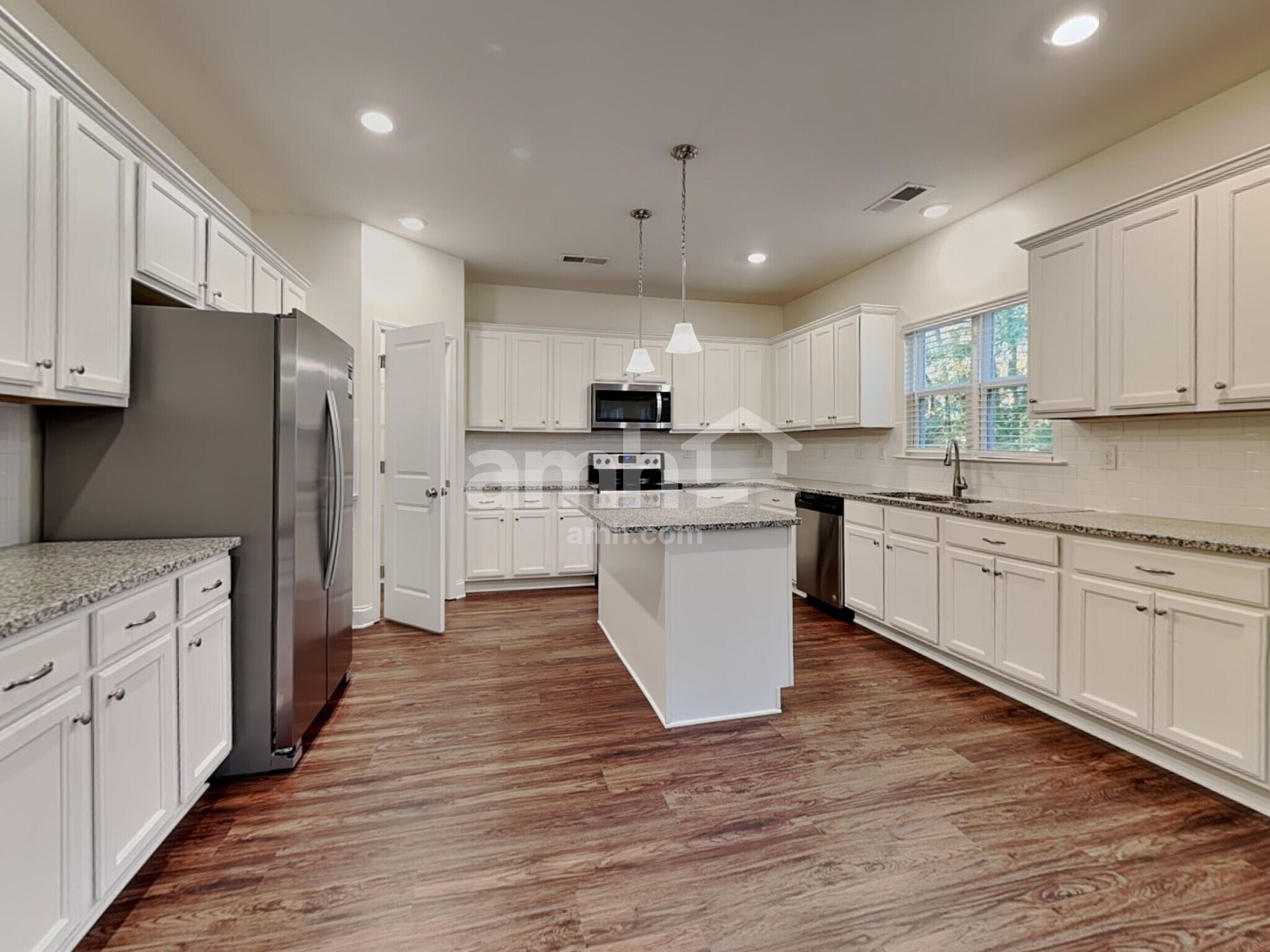 Building Photo - 3920 Riceland Pl