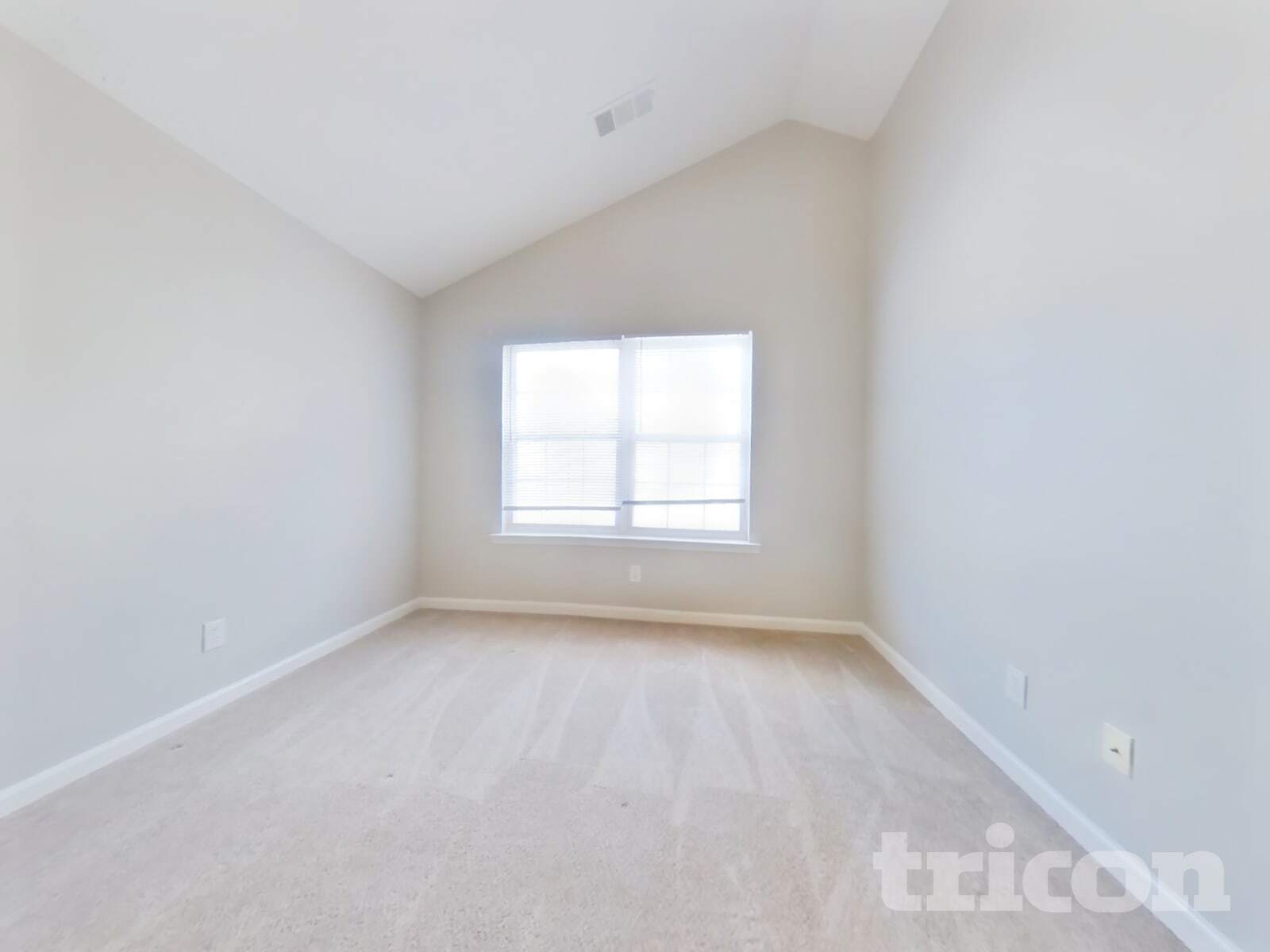 Building Photo - 1960 Lexington Ln