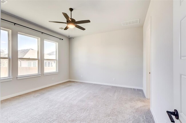 Building Photo - 129 Cotton Tree Ter