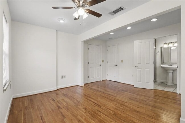 Building Photo - 3036 Peeler Rd