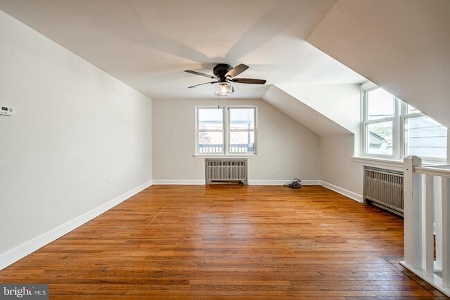 Building Photo - 222 3rd Ave