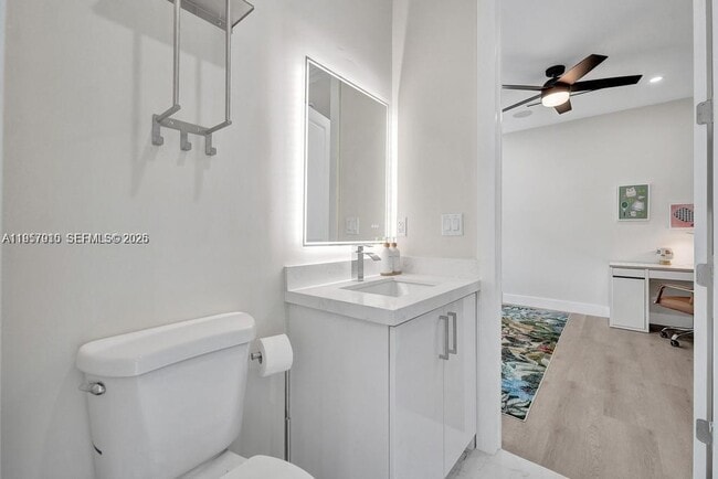 Building Photo - 1101 NE 16th Terrace