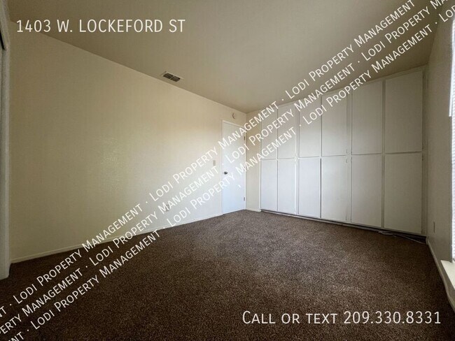 Building Photo - 1403 W Lockeford St