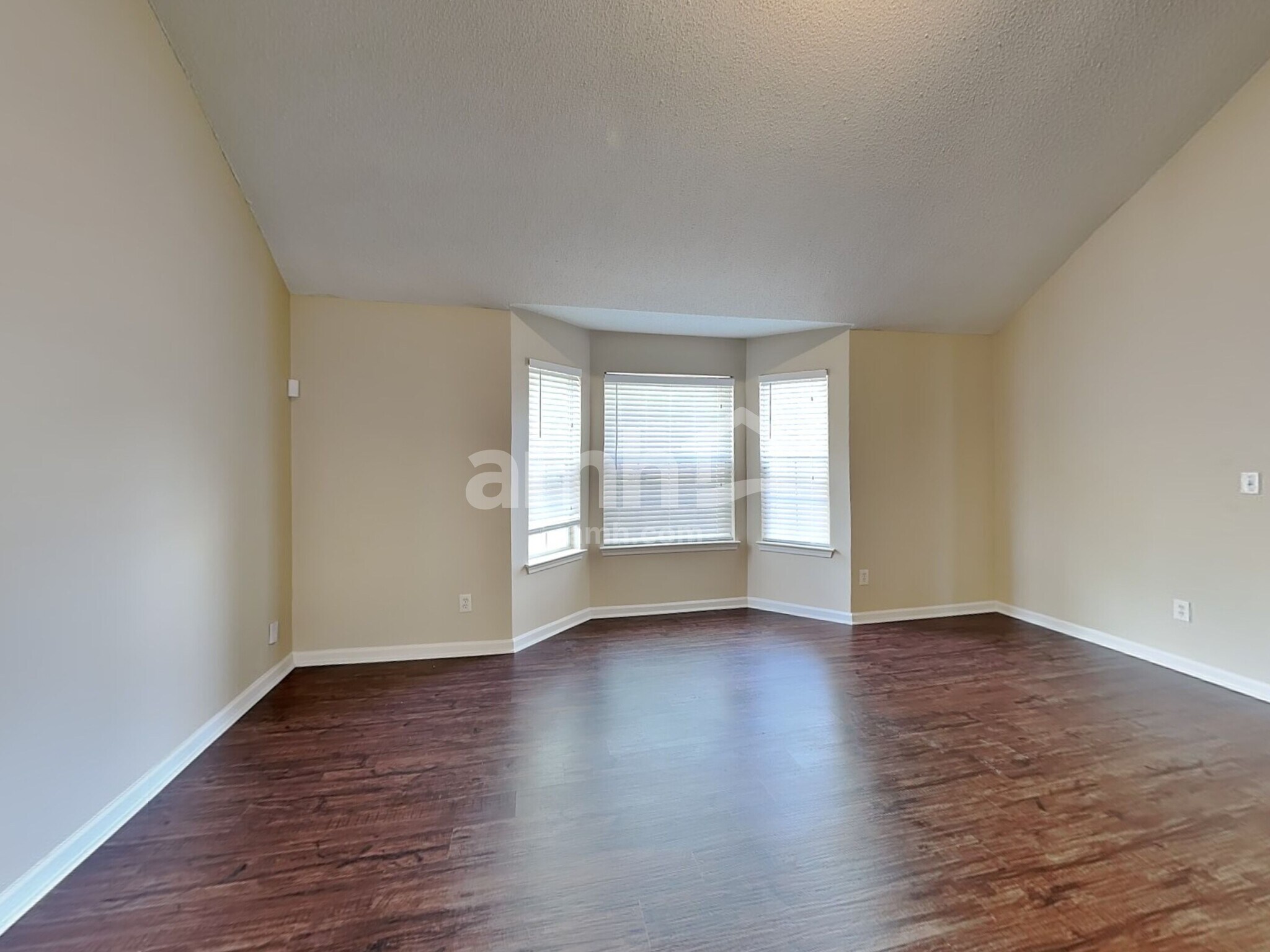 Building Photo - 3335 N Winds Trail