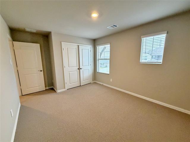 Building Photo - 769 Poppy Ln