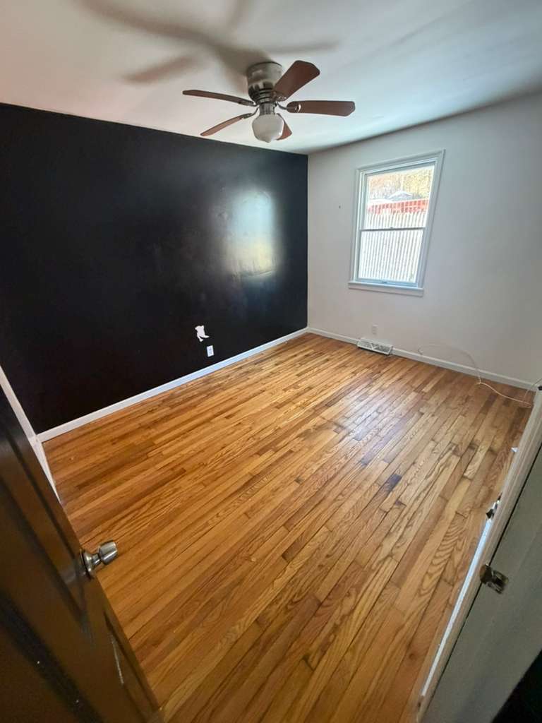 Building Photo - 23 Laurel Trail