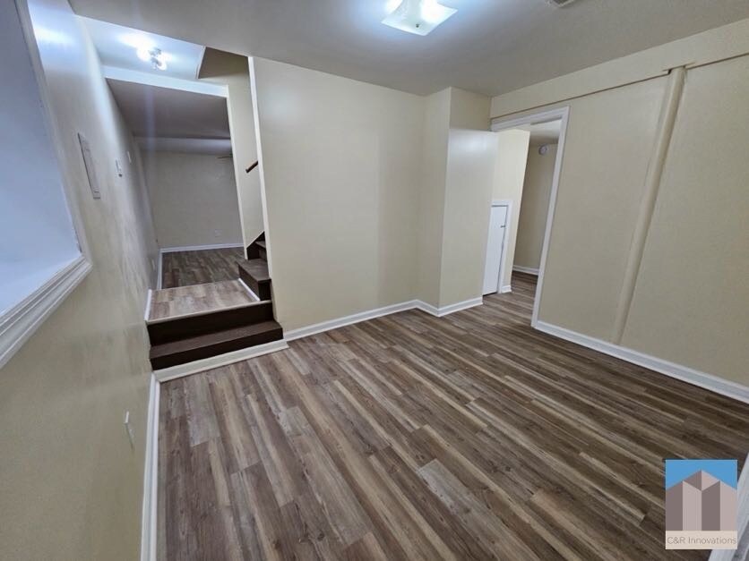 Building Photo - 2595 Woodland Dr NW