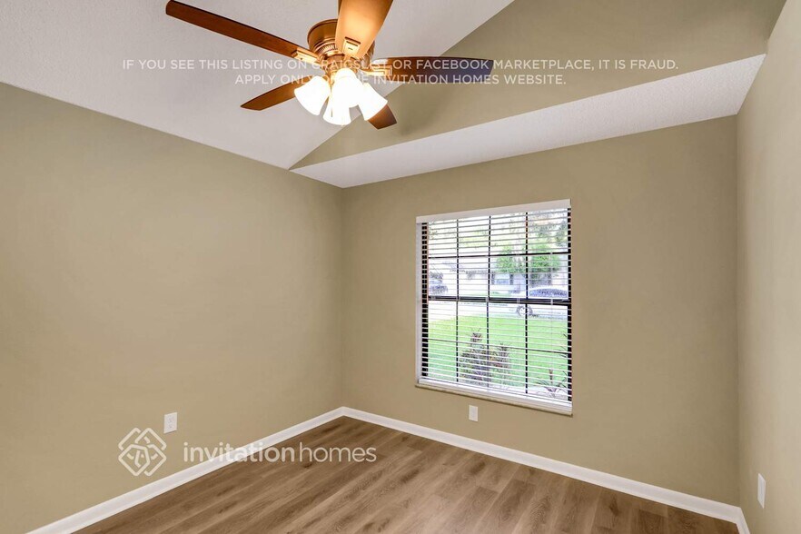 Building Photo - 8042 Lansing Dr