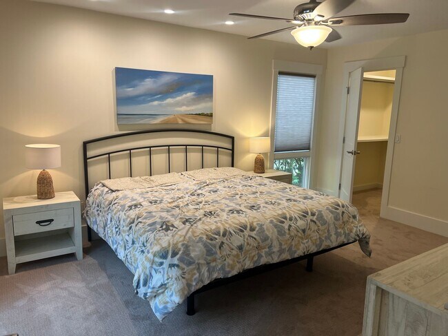 Building Photo - Briarwood Villa - One Level, Golf View