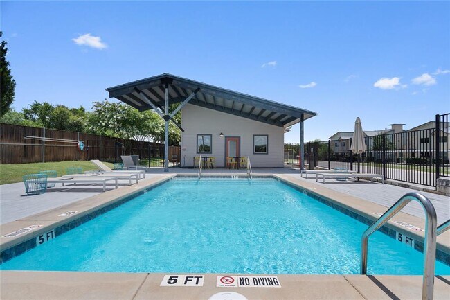 Building Photo - 7805 Cooper Ln