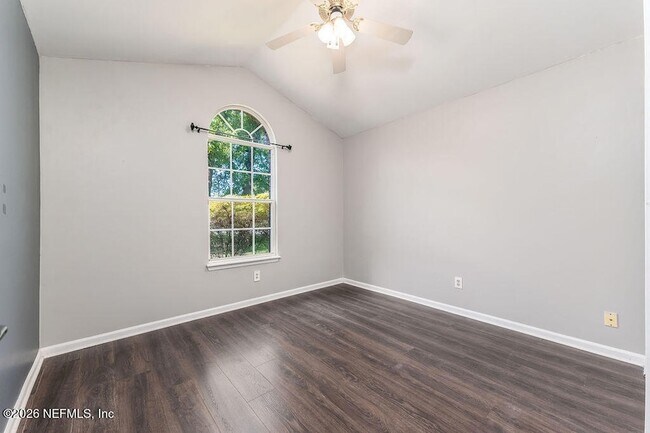 Building Photo - 3317 Cancun Dr E