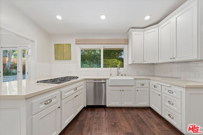 Building Photo - 16907 Dulce Ynez Ln