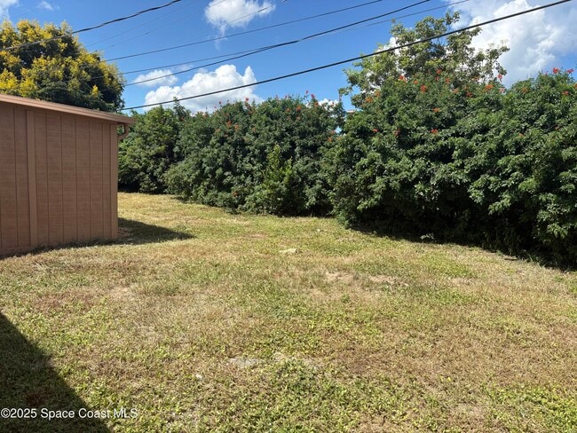 Building Photo - 620 Key Largo Dr S