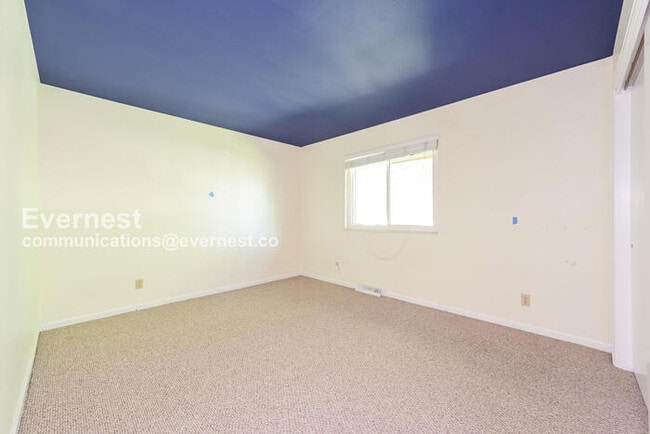 Building Photo - 4714 S Jasper St