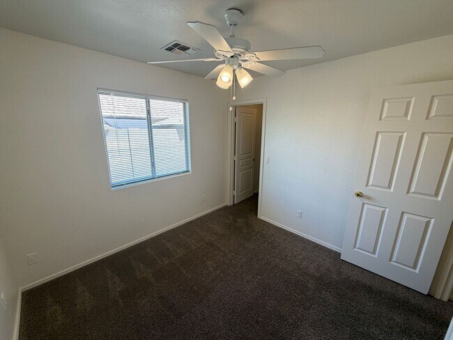 Building Photo - 6631 S 18th Ln