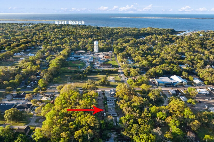 Building Photo - 1911 Government St