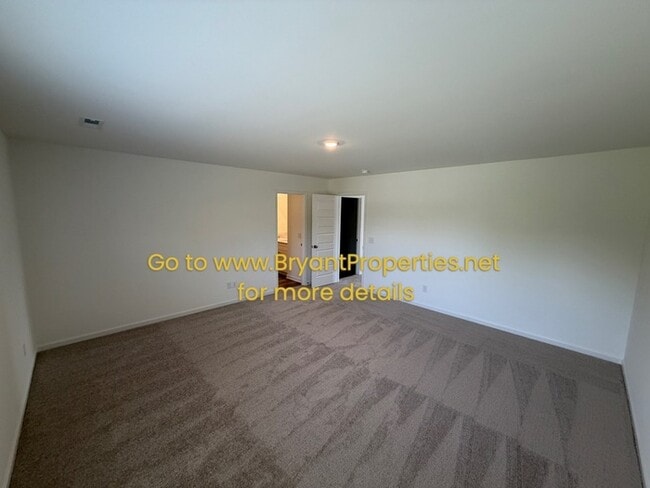 Building Photo - Single Family