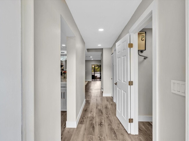 Building Photo - 1381 NW 99th Ave