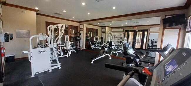 Building Photo - 4163 N Haverhill Rd