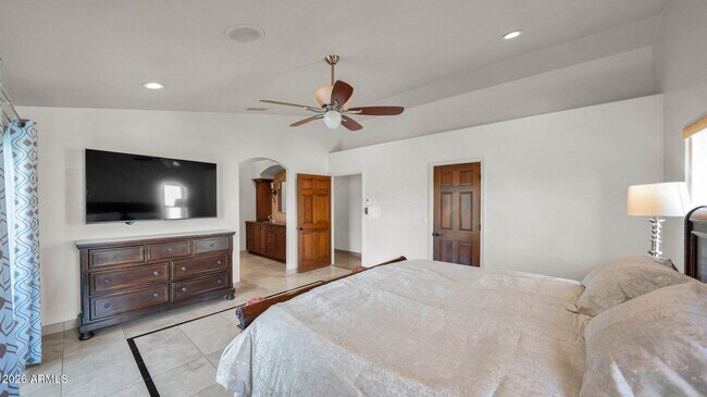 Building Photo - 10845 N Pinto Dr