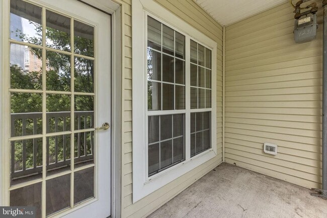 Building Photo - 4551 Strutfield Ln