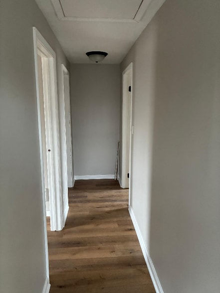 Building Photo - 4740 Burleigh Rd